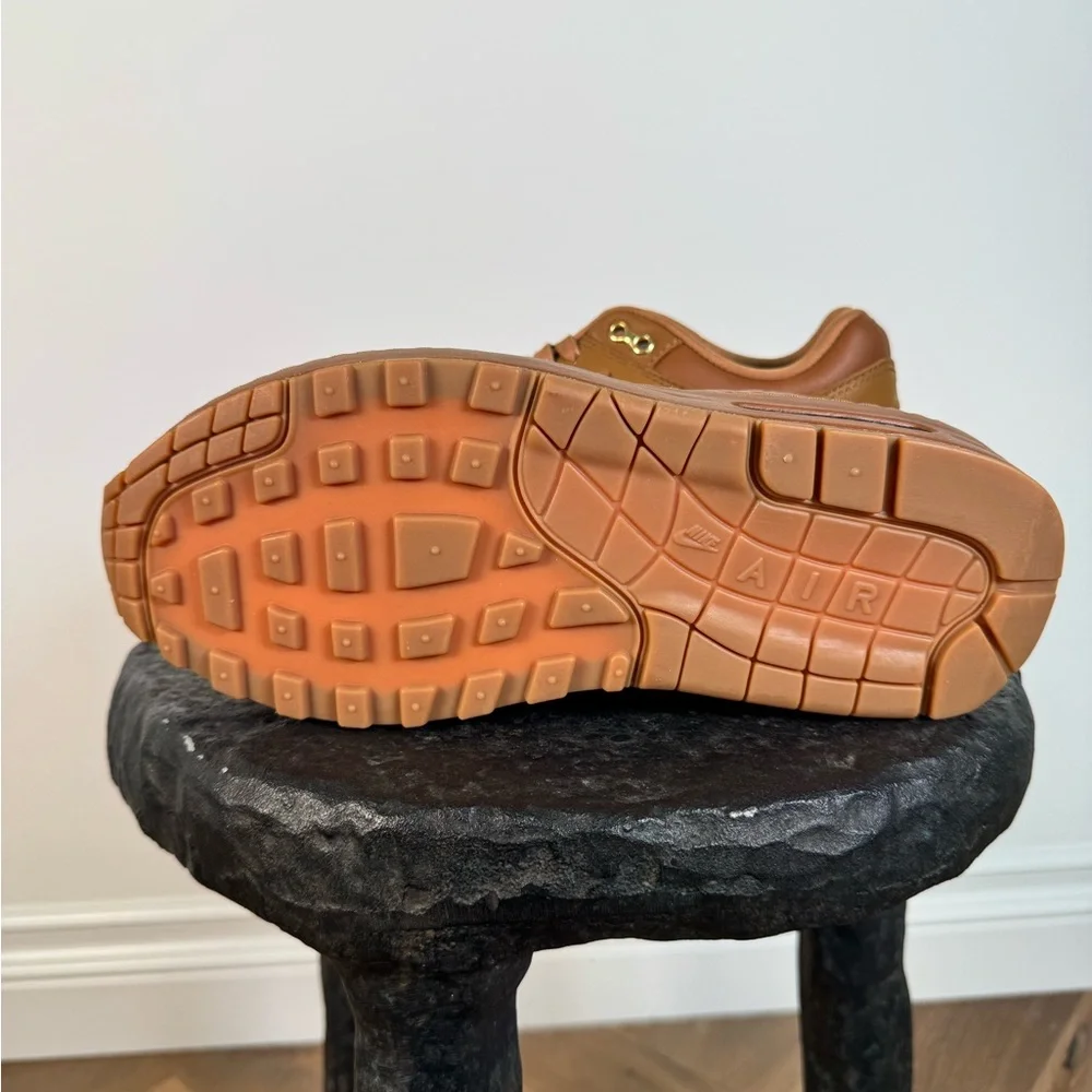 Nike Air Max 1 Premium Brown Leather Monochrome DV 3888-200 Size 8.5 Never Worn - Picture 5 of 8